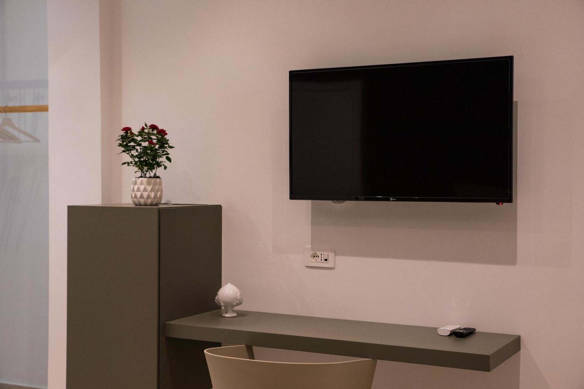 Your House Rooms 3 Конверсано Экстерьер фото